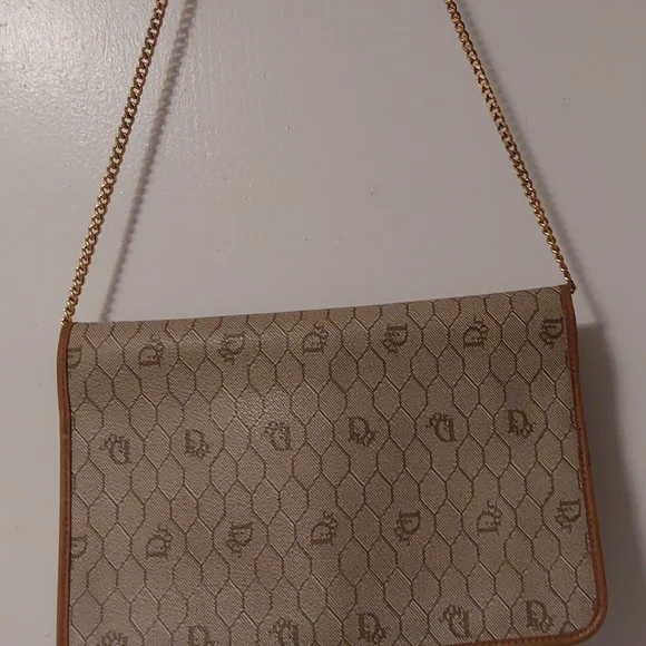Christian Dior Signature Honeycomb Monogram Purse With Original Chain Strap - Picture 10 of 16